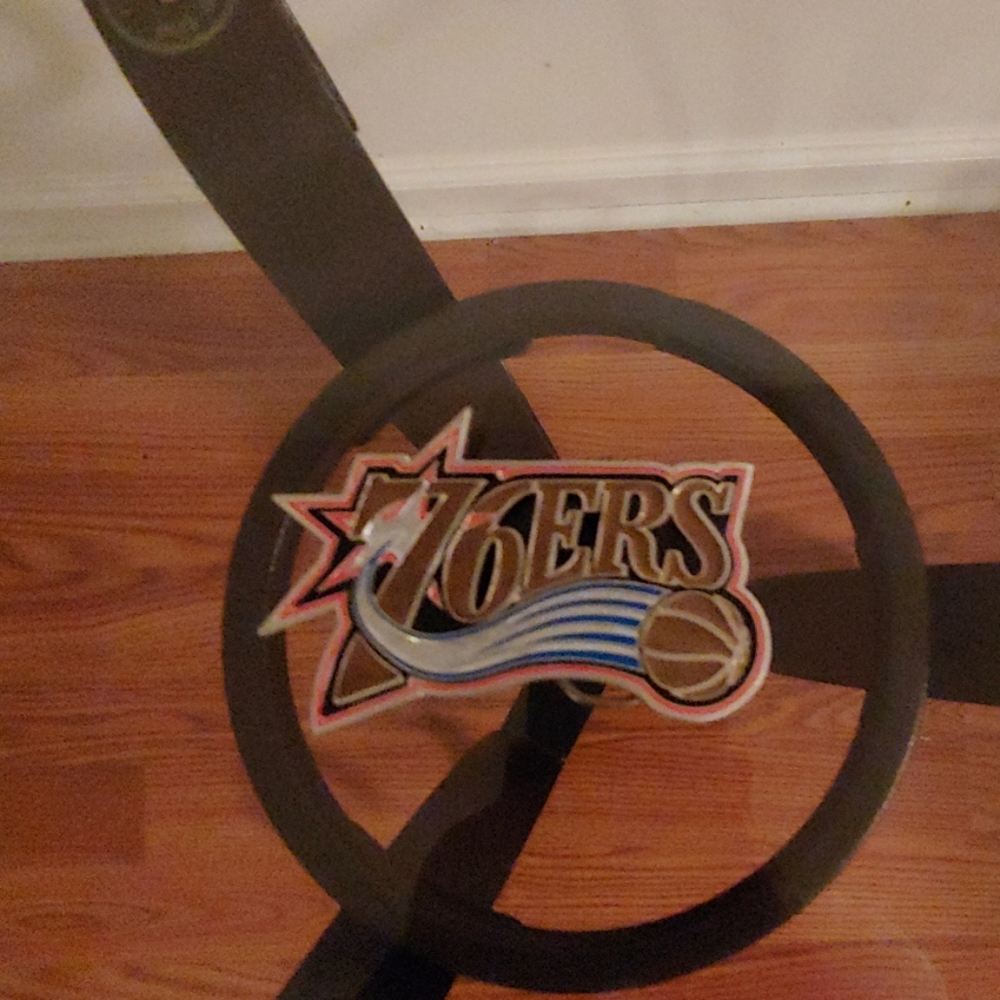 NBA Philadelphia 76'ers Belt Buckle
